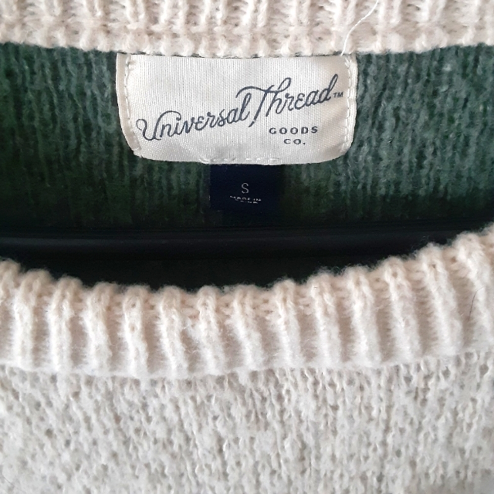 Sweater - Picture 5 of 7